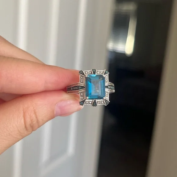 Aquamarine 925 Sterling Silver Ring Size 9 Made In Thailand - Picture 4 of 9